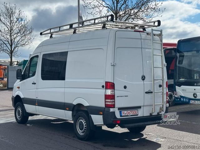 Furgoneta MERCEDES-BENZ Sprinter 314 CDI*4X4*Navigation*StHz*SHZ*6-Sitze