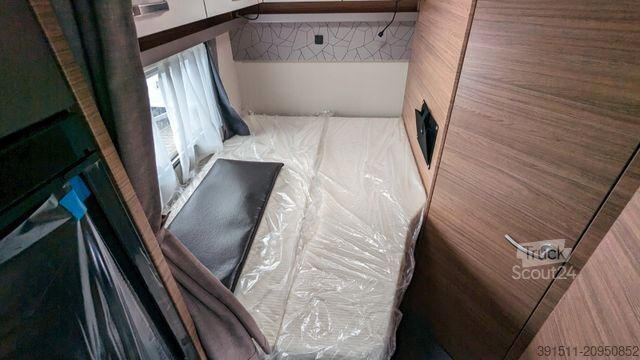 Daļēji integrēta kemperis WEINSBERG CaraSuite 650 MF Ford 410