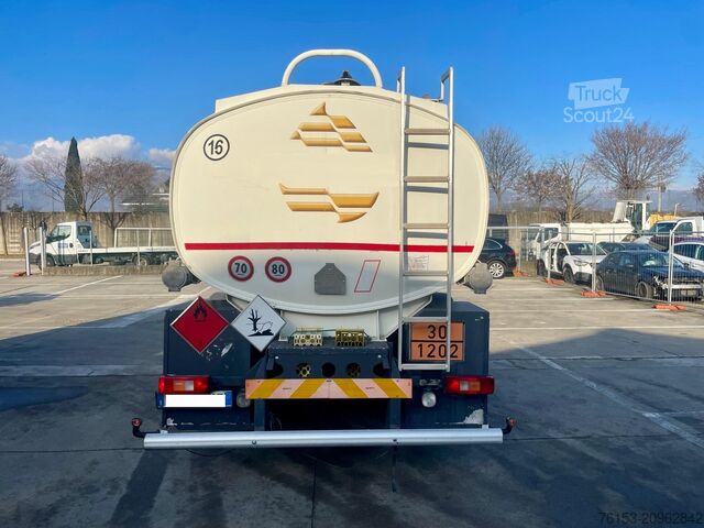 Autocisternă VOLVO FL6-250