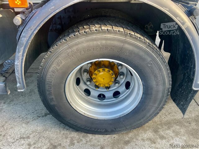 Autocisternă VOLVO FL6-250