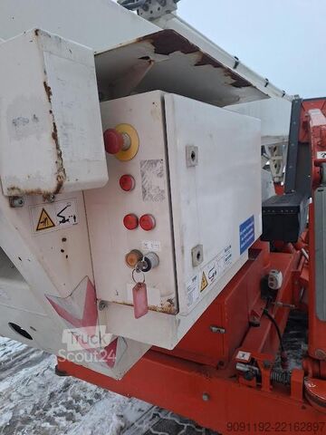 Plate-forme de levage Teupen LEO 30 T