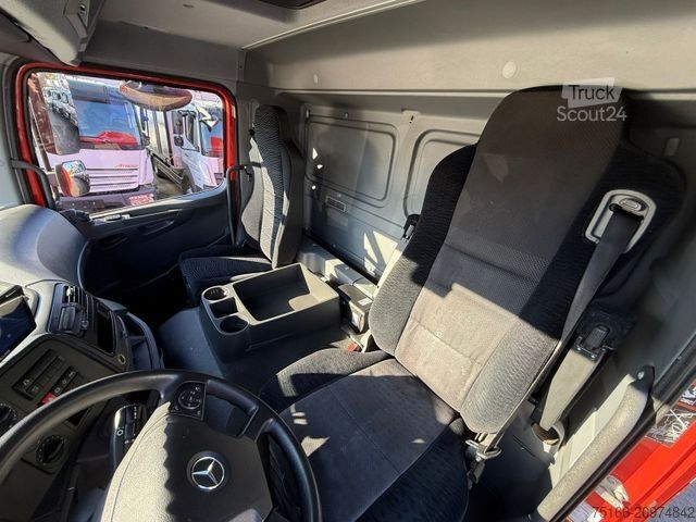 Dzērienu kravas automašīna MERCEDES-BENZ ATEGO 1530 L GETRÄNKE 6,20 m LBW 2 T* 2x AHK