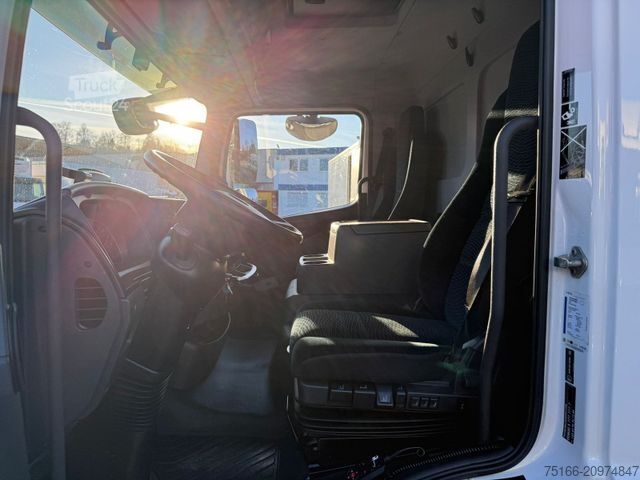 Furgão fechado MERCEDES-BENZ ATEGO 821 L Koffer 7 m LBW 1 T*Klima+EURO 6 D