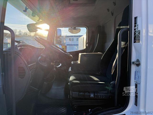 Furgão fechado MERCEDES-BENZ ATEGO 821 L Koffer 7 m LBW 1 T*Klima+EURO 6 D