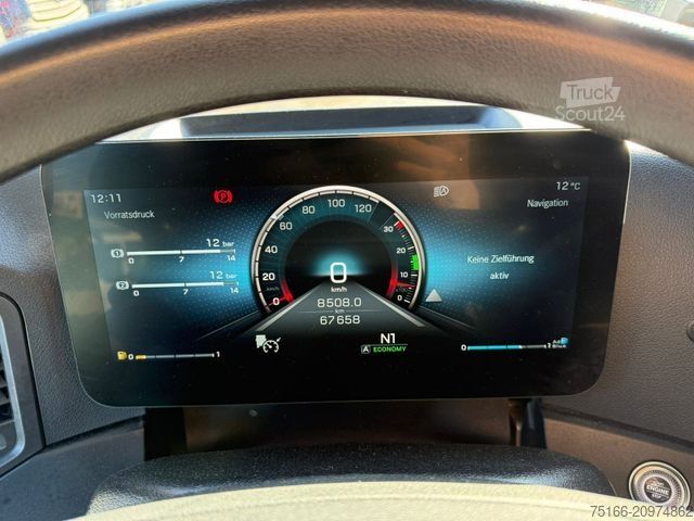 Dzērienu kravas automašīna MERCEDES-BENZ ACTROS 1830 L Koffer 7 m LBW 2 T*LASI VDI*66 tkm