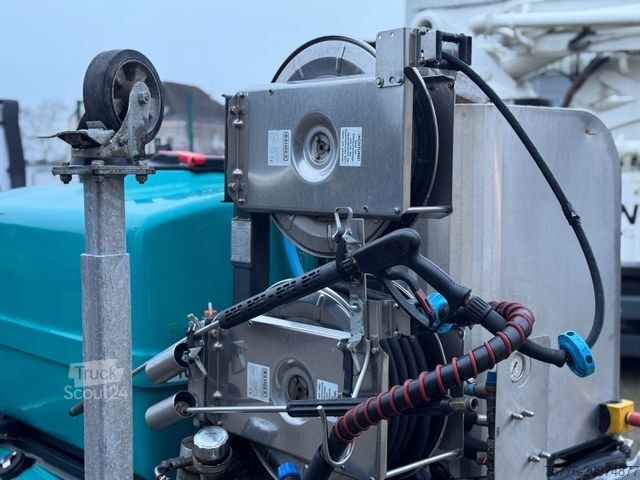 Camión cisterna de vacío HAKO CityMaster 1600 Unkraut Heißwasser Dampf  REINEX