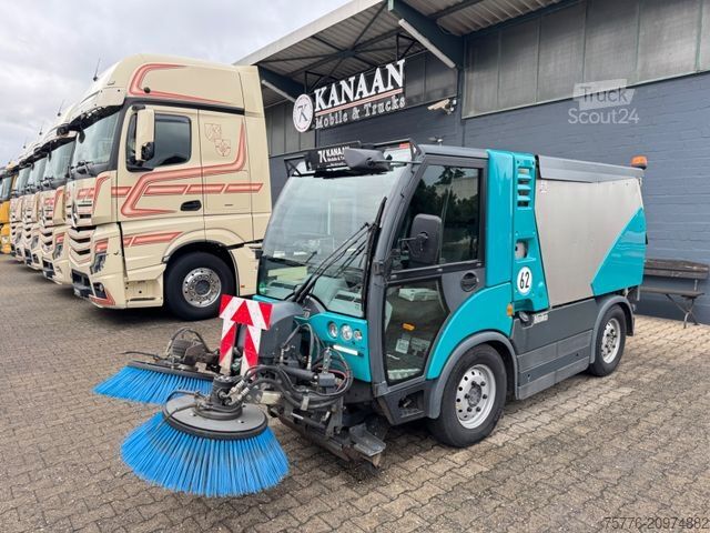 Testreszabott furgon HAKO Citymaster 2200 Kehrmaschine Sweeper
