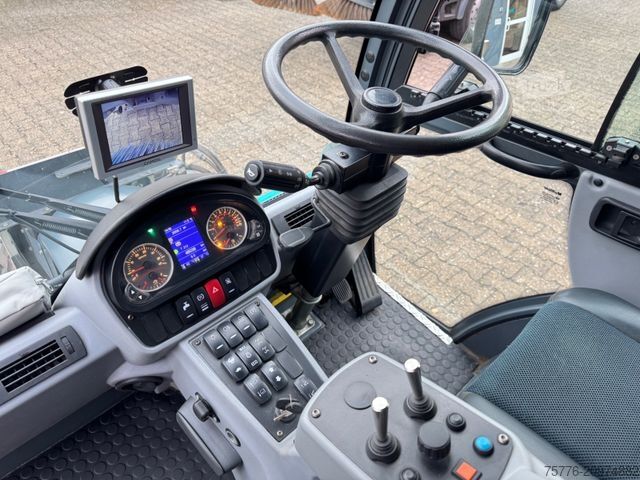 Testreszabott furgon HAKO Citymaster 2200 Kehrmaschine Sweeper