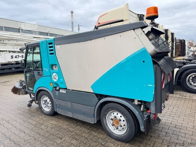 Aangepaste bestelwagen HAKO Citymaster 2200 Sweeper Kehrmaschine