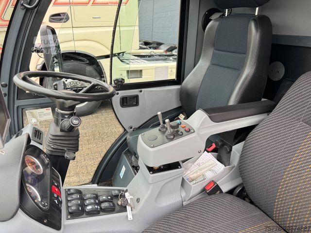 Testreszabott furgon HAKO Citymaster 2200 Sweeper Kehrmaschine