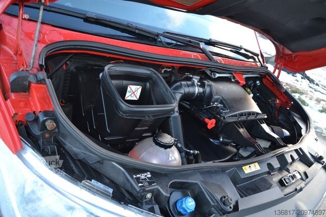 Transporter mit Koffer MERCEDES-BENZ Sprinter 315 CDI / Koffer / LBW