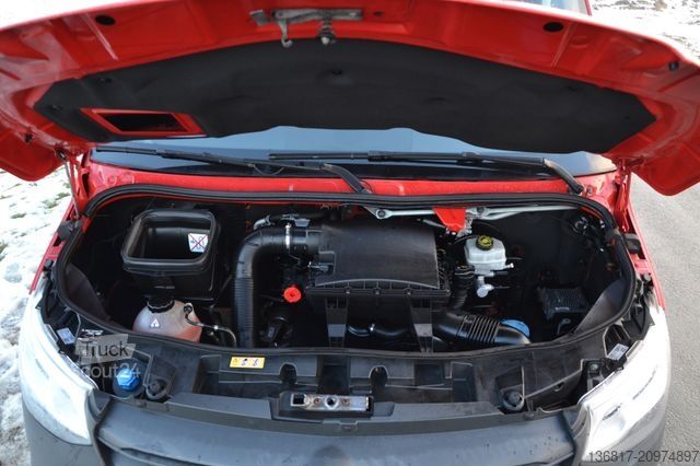 Transporter mit Koffer MERCEDES-BENZ Sprinter 315 CDI / Koffer / LBW