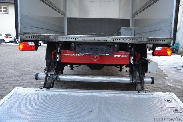 Transporter mit Koffer MERCEDES-BENZ Sprinter 315 CDI / Koffer / LBW
