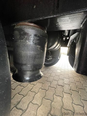 Auflieger mit Pritsche & Plane KRONE Krone SD Plane Mega Edscha Liftachse RSAB