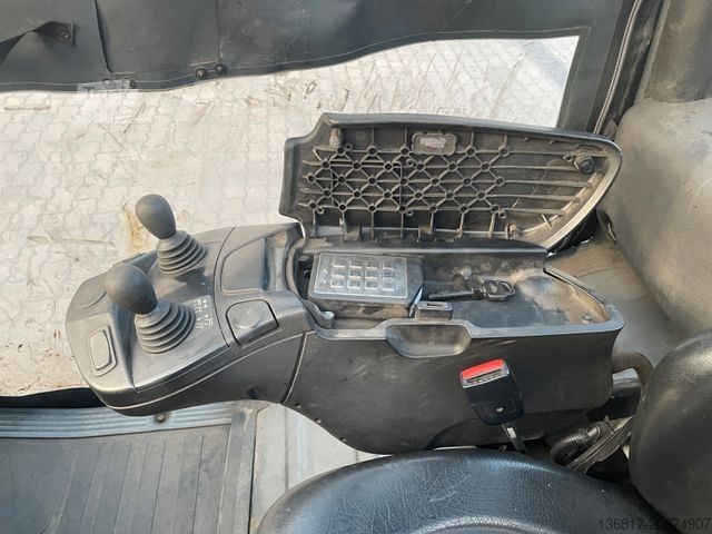 Frontlastare truck LINDE H35T Standard Gasstapler Seitensch. hydr. Zinken