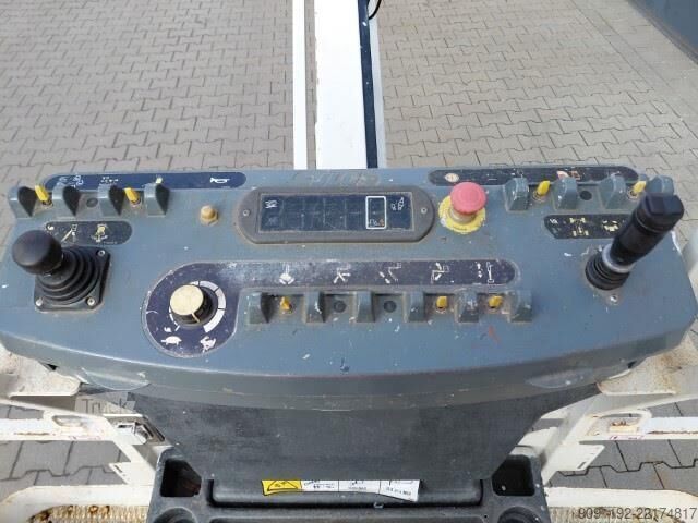 Teleskopisk plattform JLG 460SJ