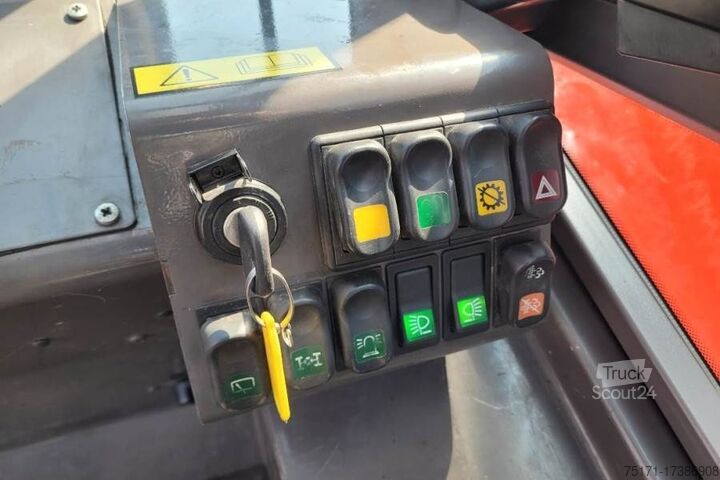 Chariot élévateur tout-terrain Manitou M30-4 Valid Inspection, *Guarantee, Diesel, 4x4 Dr