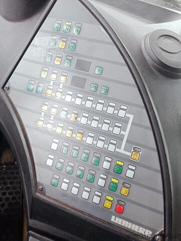 Grúa móvil Liebherr LTM 1030-2.1