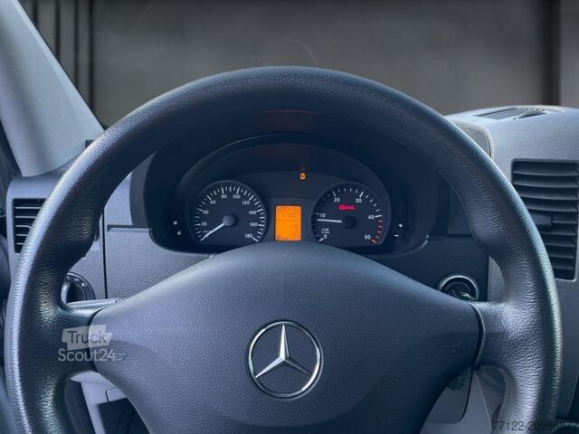 Pick-up panelvan Mercedes-Benz Sprinter 213 CDI Doka Pritsche 3,+6Sitzer+