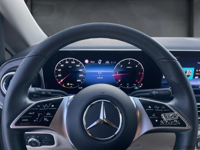 Mikroautobuss Mercedes-Benz V 300 d 4MATIC AVANTGARDE Extralang AMG+MEMORY++