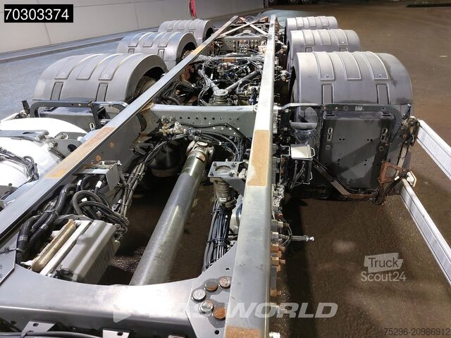 Kabinli şasi Volvo FH 500 8X4 Full Air 7,65m Chassis Lift+Steering...