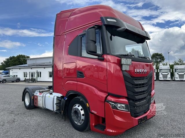 Tractora standard Iveco S-Way 460 Standklima Intarder Riwo Kompressor