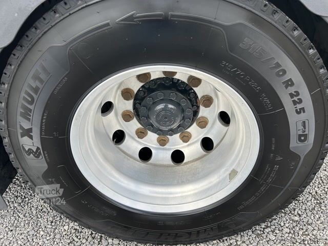 Standaard trekker Iveco S-Way 480 Intarder Standklima LED Drum Kompressor