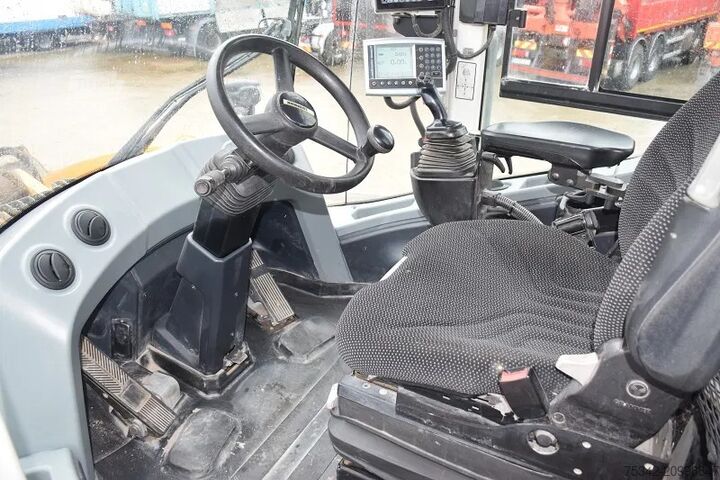 Lader Liebherr L576 X power -stock id93