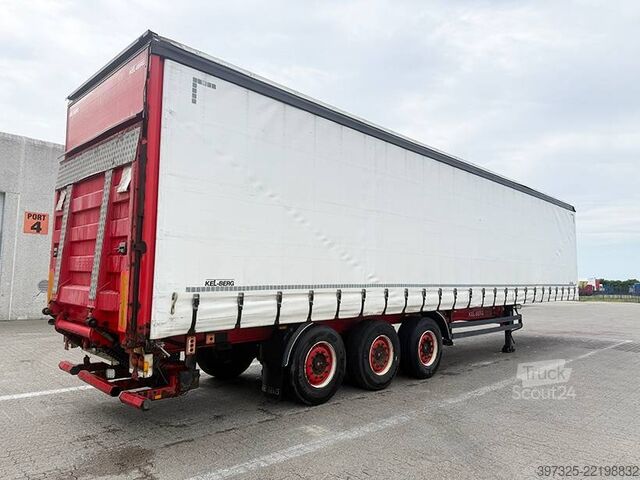 Stumdomi tentai Kel-Berg Curtainsider Lift / Planenauflieger LBW