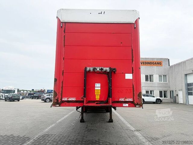 Stumdomi tentai Kel-Berg Curtainsider Lift / Planenauflieger LBW