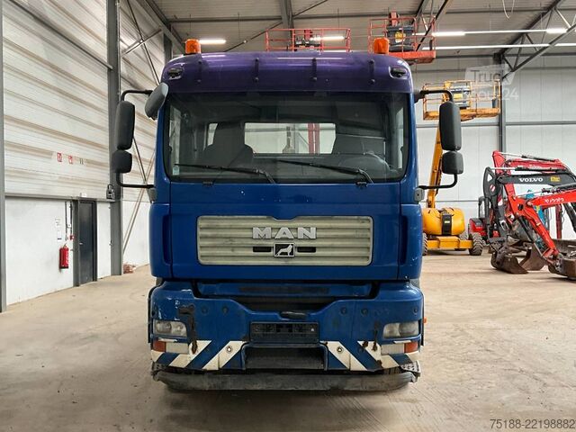Haakarmsysteem MAN TGA 26.360
