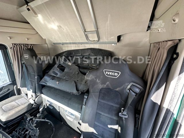 Tracteur routier standard IVECO S-Way AS440 4x2 Erdgas NG *Unfallschaden*