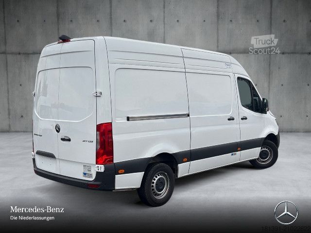 Koelwagen met geïsoleerde laadbak Mercedes-Benz Sprinter 317 CDI Kasten Kühl Hochdach Standard