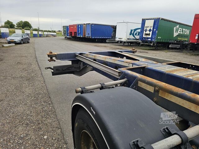 Preprava kontajnerov D-TEC VCC-01 / 45 FOOT CONTAINER CHASSIS / VALKX AXLES.