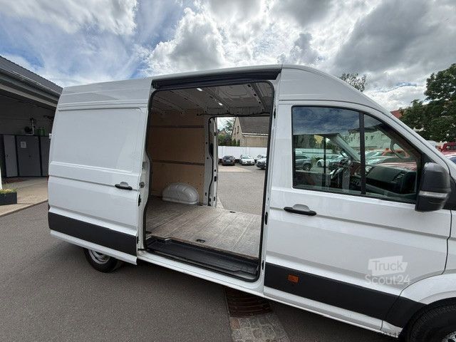 Vans ar augstu jumtu VOLKSWAGEN Crafter Kasten Kasten 35 mittellang Hochdach FWD