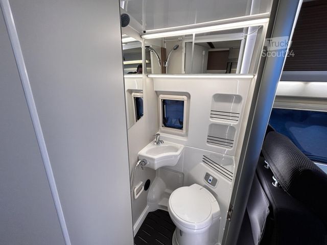 Camper WESTFALIA Columbus 600 E 140 PS ATG Skyview SOLAR Markise