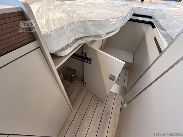 Kastenwagen Wohnmobil / Campervan WESTFALIA Columbus 640 E 140 PS  Zusatzbett SOLAR LITHIUM