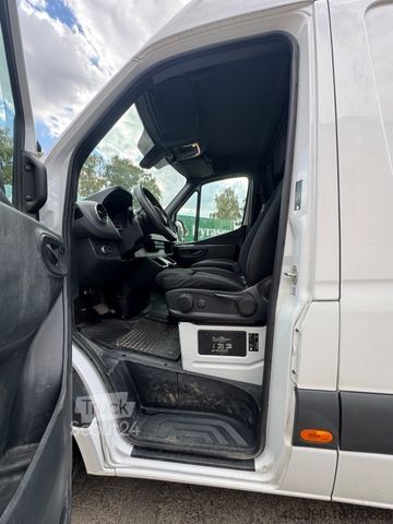 Fourgon tôlé MERCEDES-BENZ Sprinter 317/kstattregale- Sortimo