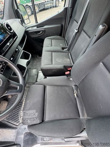 Kastenwagen MERCEDES-BENZ Sprinter 317/kstattregale- Sortimo