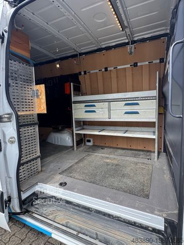 Fourgon tôlé MERCEDES-BENZ Sprinter 317/kstattregale- Sortimo