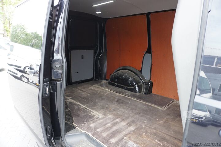 Panelová dodávka Volkswagen Transporter 2.0 TDI 150PK Automaat EURO 6 - Air...