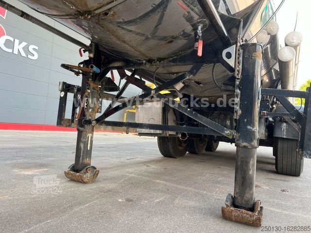 Полуприцеп-цистерна FELDBINDER TSA 30.3.Kammer Tankauflieger