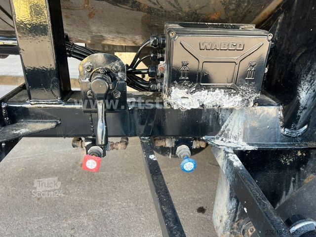 Полуприцеп-цистерна FELDBINDER TSA 30.3.Kammer Tankauflieger