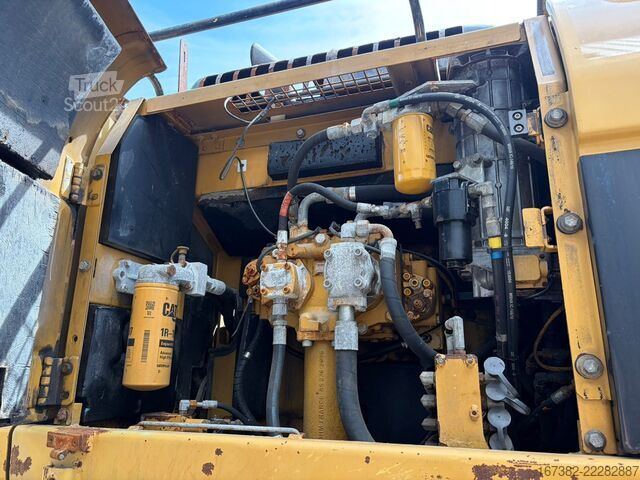 Materialumschlagmaschine Caterpillar M325DMH