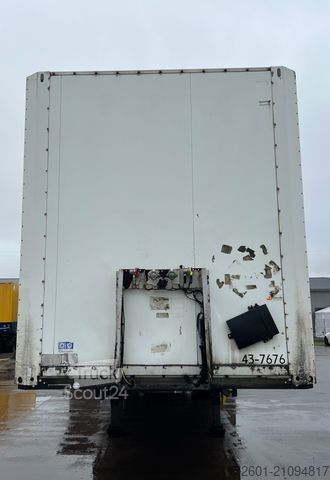 Box semitrailer SCHMITZ CARGOBULL SKO24 / Trockenkoffer / Koffer / Rolltor