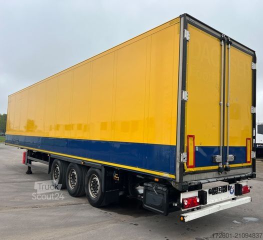 Koeloplegger SCHMITZ CARGOBULL SKO24/Thermo King SLXi300 / Doppelstock / 7cm