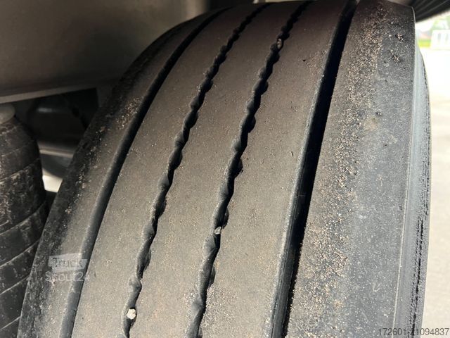 Koeloplegger SCHMITZ CARGOBULL SKO24/Thermo King SLXi300 / Doppelstock / 7cm