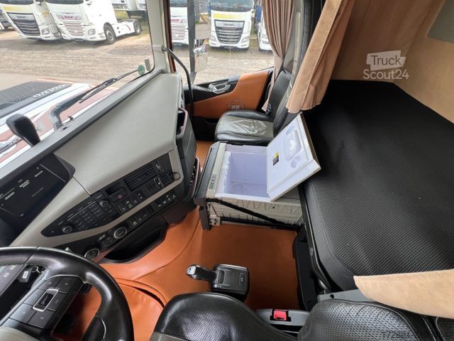 LKW-Fahrgestell VOLVO FH500 / Euro 6 / Navi / ACC