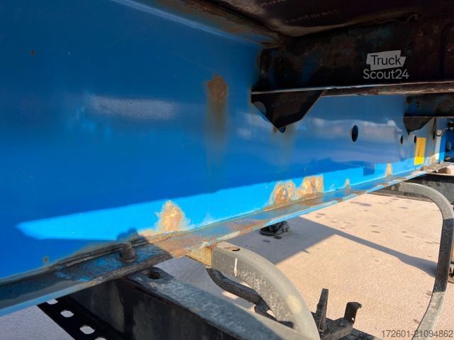 Напівпричіп-фургон KRONE SD/ Textilkoffer / Koffer / Trockenkoffer