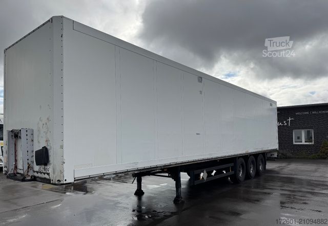 Box semitrailer SCHMITZ CARGOBULL SKO24 / Trockenkoffer / Koffer / Rolltor